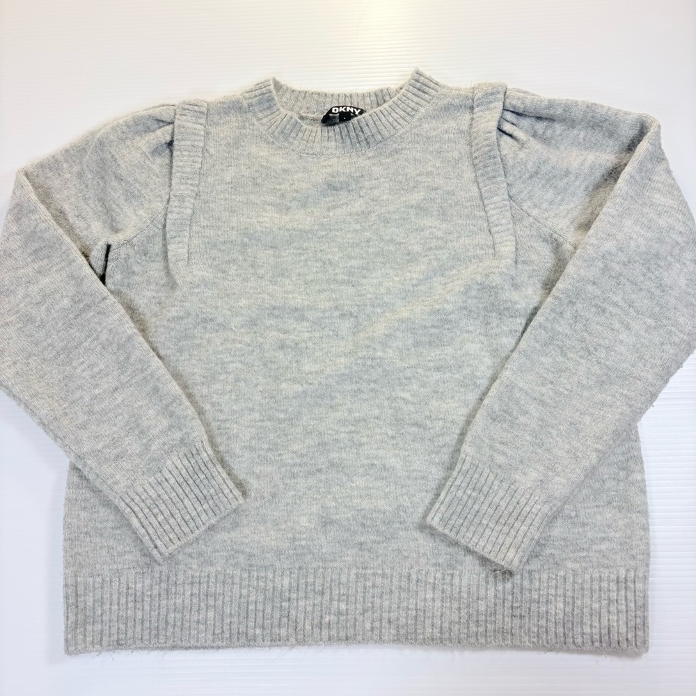 DKNY Heather Gray Knit Puff Shoulder Sweater Size L Classic Minimalist Cozycore - Picture 10 of 10